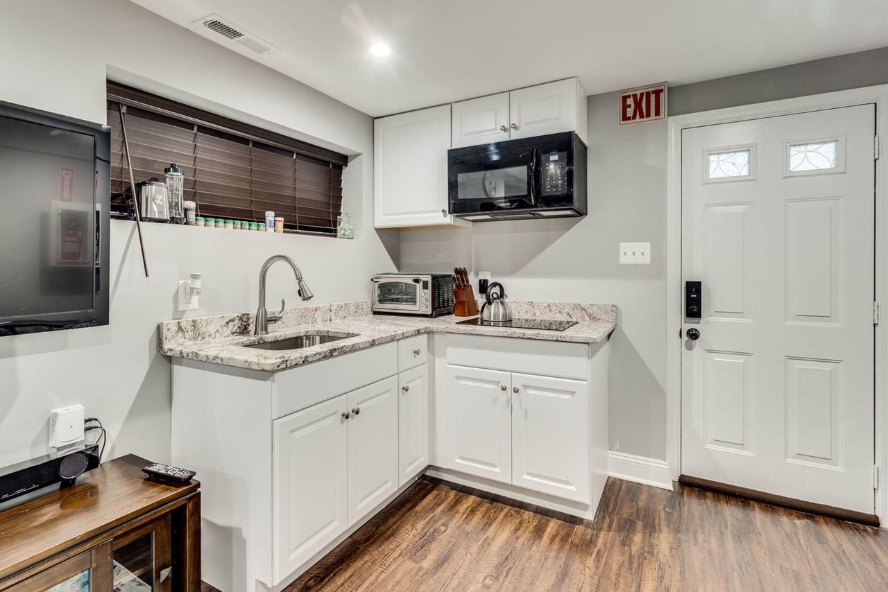 5300 Fillmore Lower Level - thumb 6