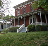 Ubon Thai Victorian Inn  Restaurant - USA Accommodation