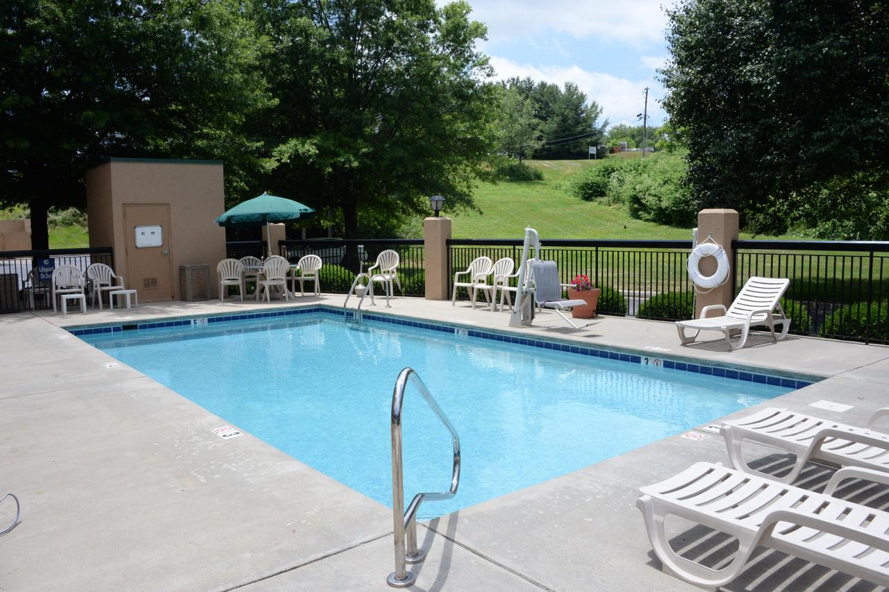 Hampton Inn Abingdon - thumb 19