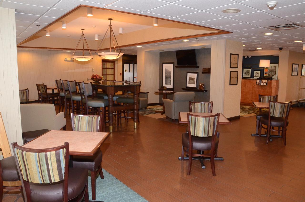 Hampton Inn Abingdon - thumb 4