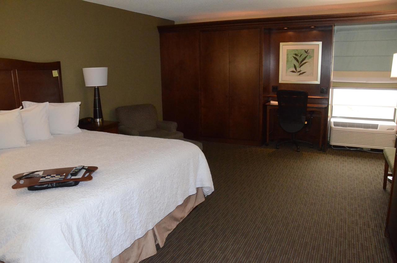 Hampton Inn Abingdon - thumb 1