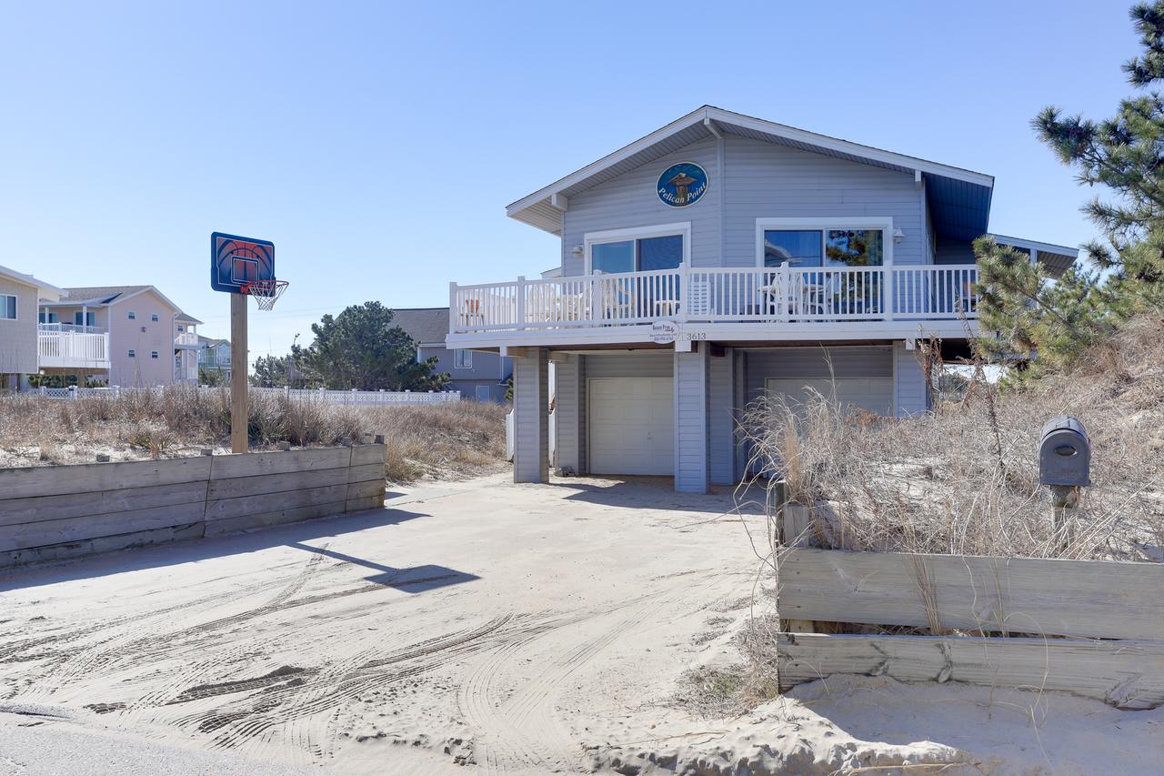 Cozy Beach Cottage, Wave Watching Delight! Sleeps 10! - thumb 17