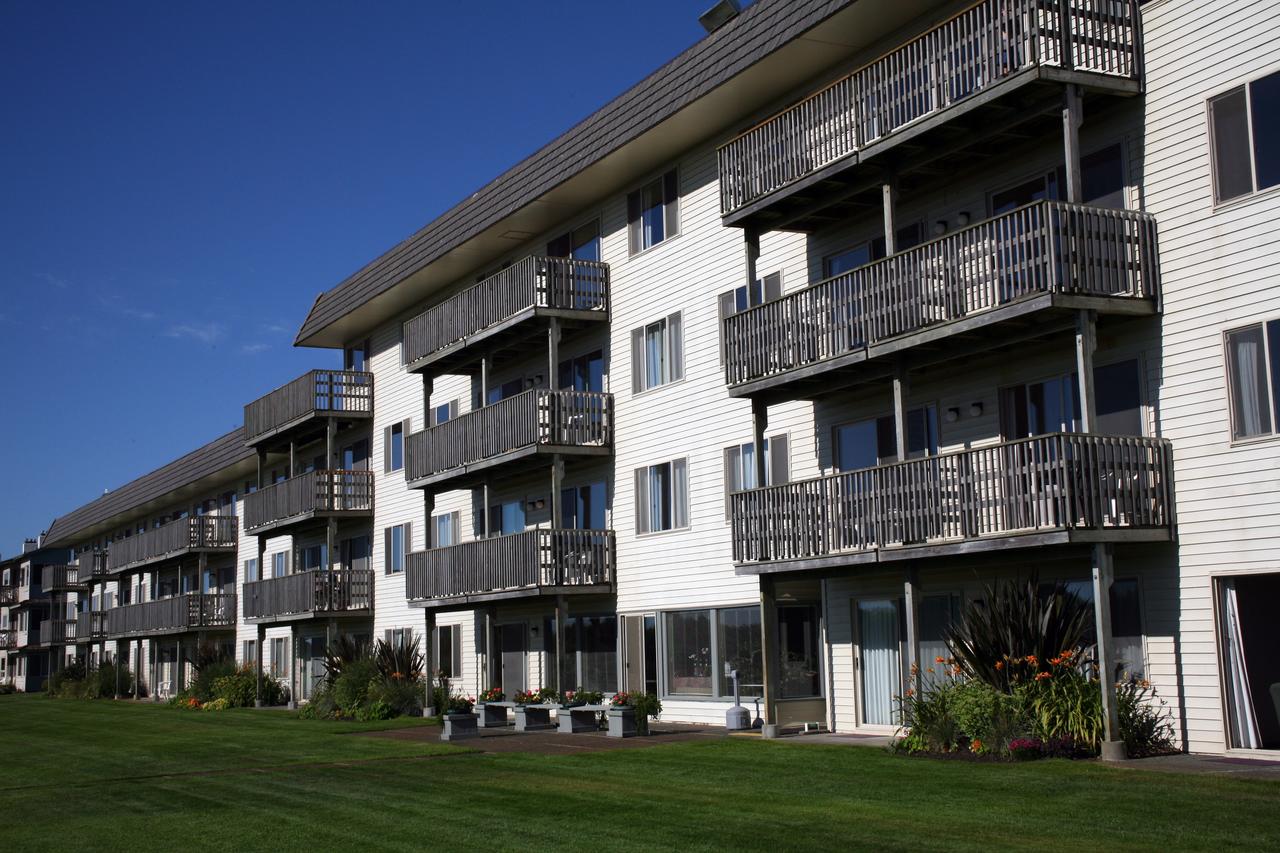 The Polynesian Resort - thumb 3