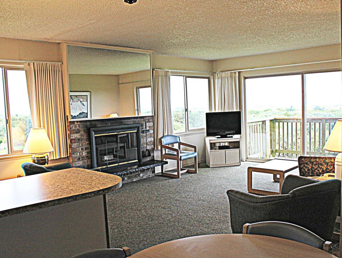 The Polynesian Resort - thumb 2