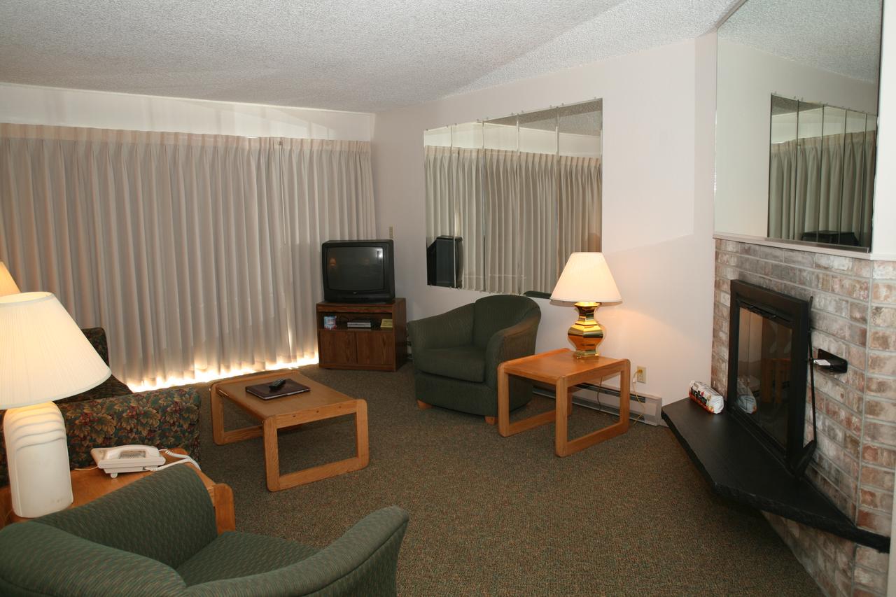 The Polynesian Resort - thumb 17