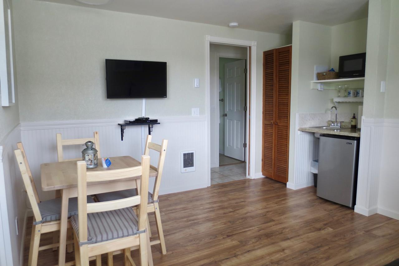 Boardwalk Cottages - thumb 27