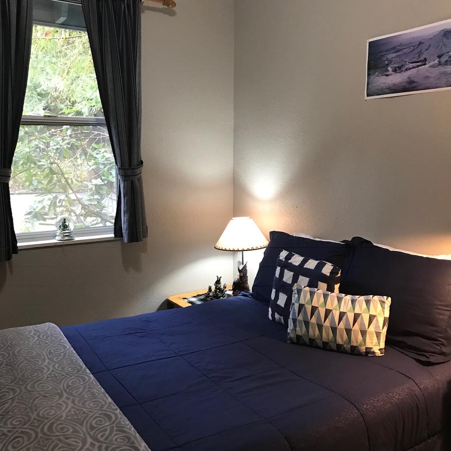 Mountain Meadows Inn - thumb 24