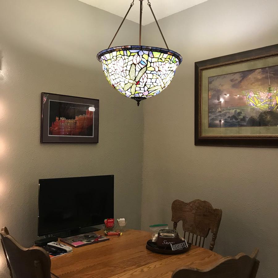 Mountain Meadows Inn - thumb 29