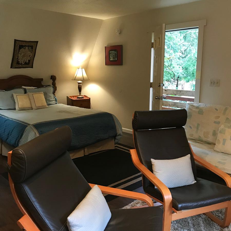 Mountain Meadows Inn - thumb 19