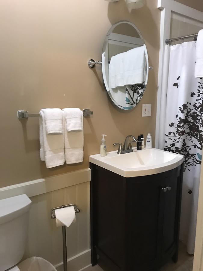 Mountain Meadows Inn - thumb 37