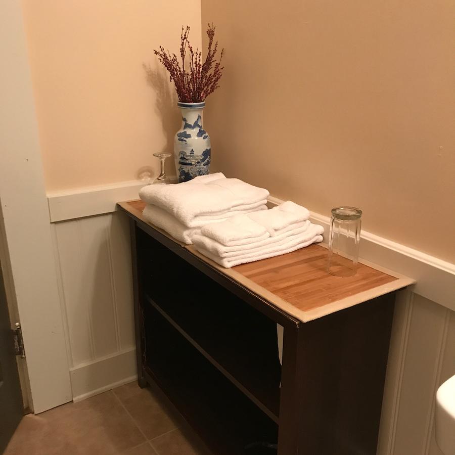 Mountain Meadows Inn - thumb 34