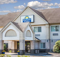 Days Inn  Suites by Wyndham Vancouver - Tourism Bookings