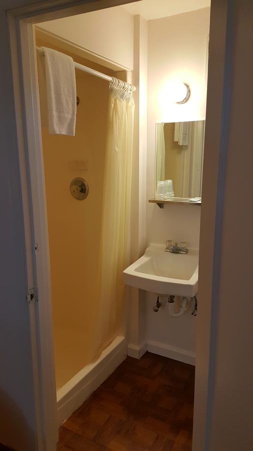 Great House Motel - thumb 32