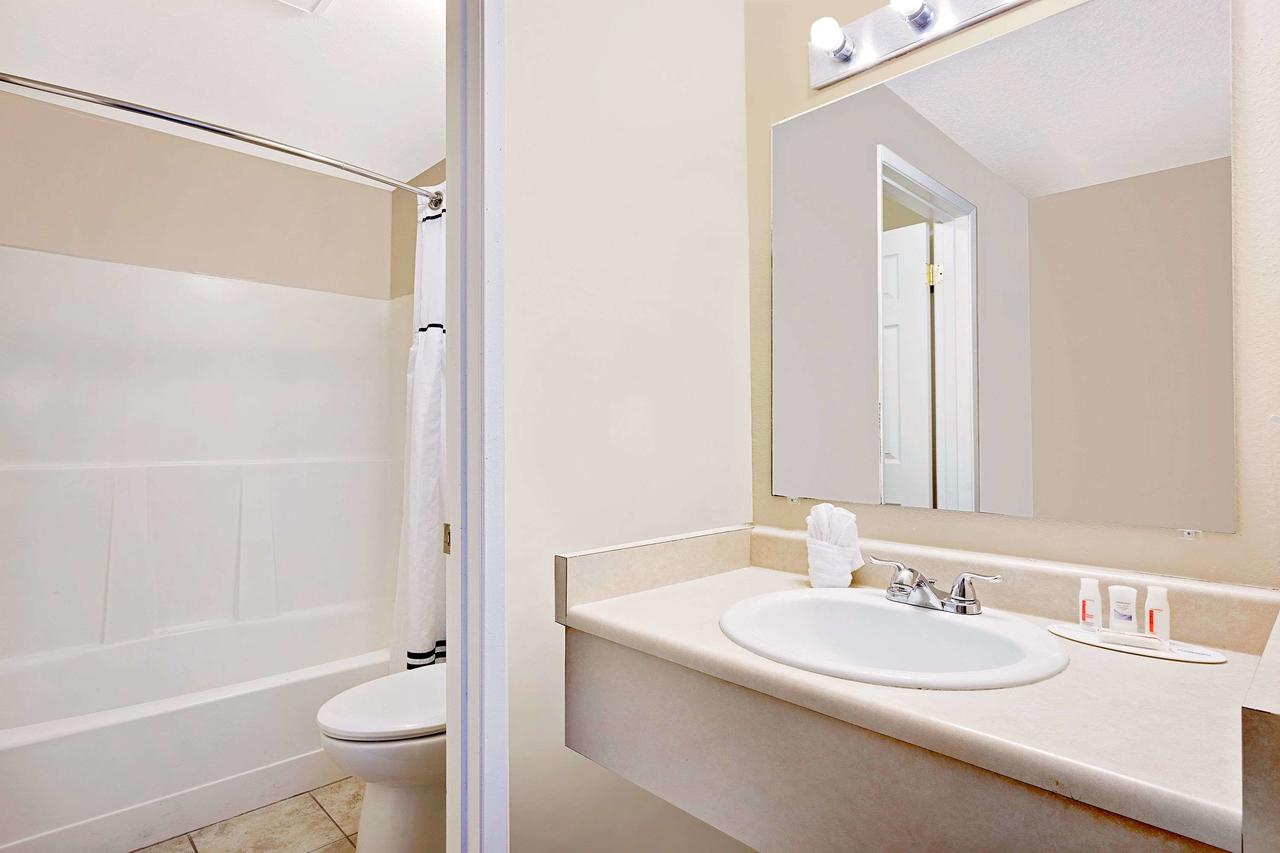 Days Inn By Wyndham Lakewood South Tacoma - thumb 38