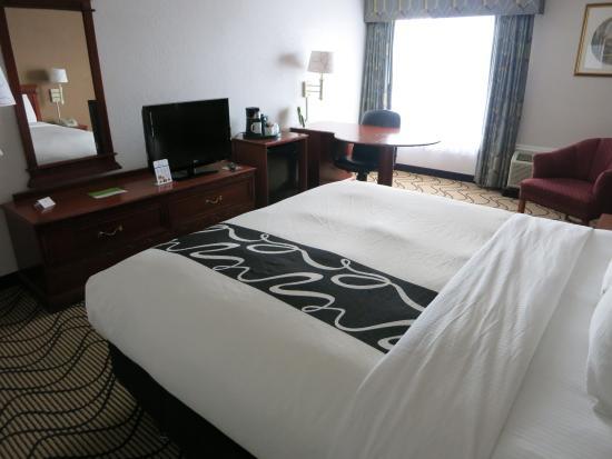 La Quinta Inn By Wyndham Lynnwood - thumb 3