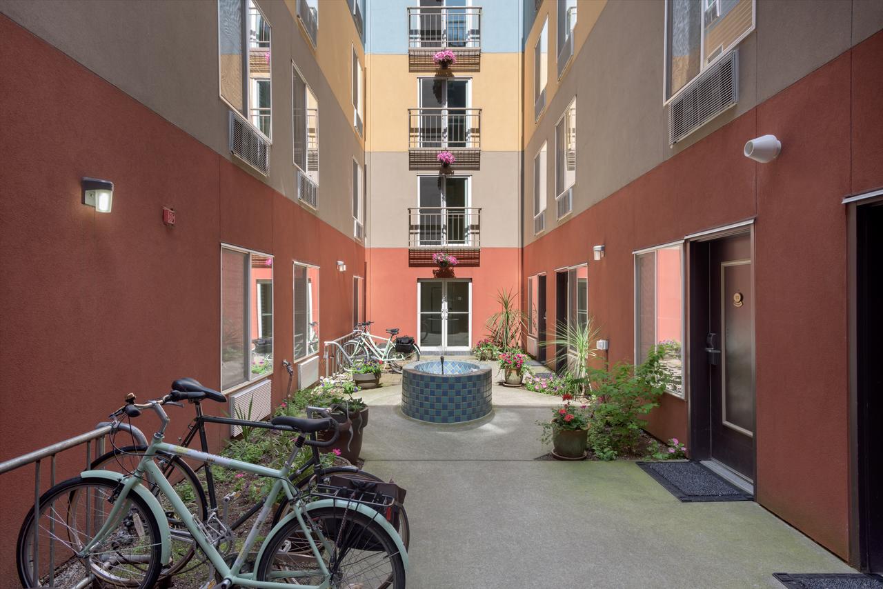 Belltown Inn - thumb 15