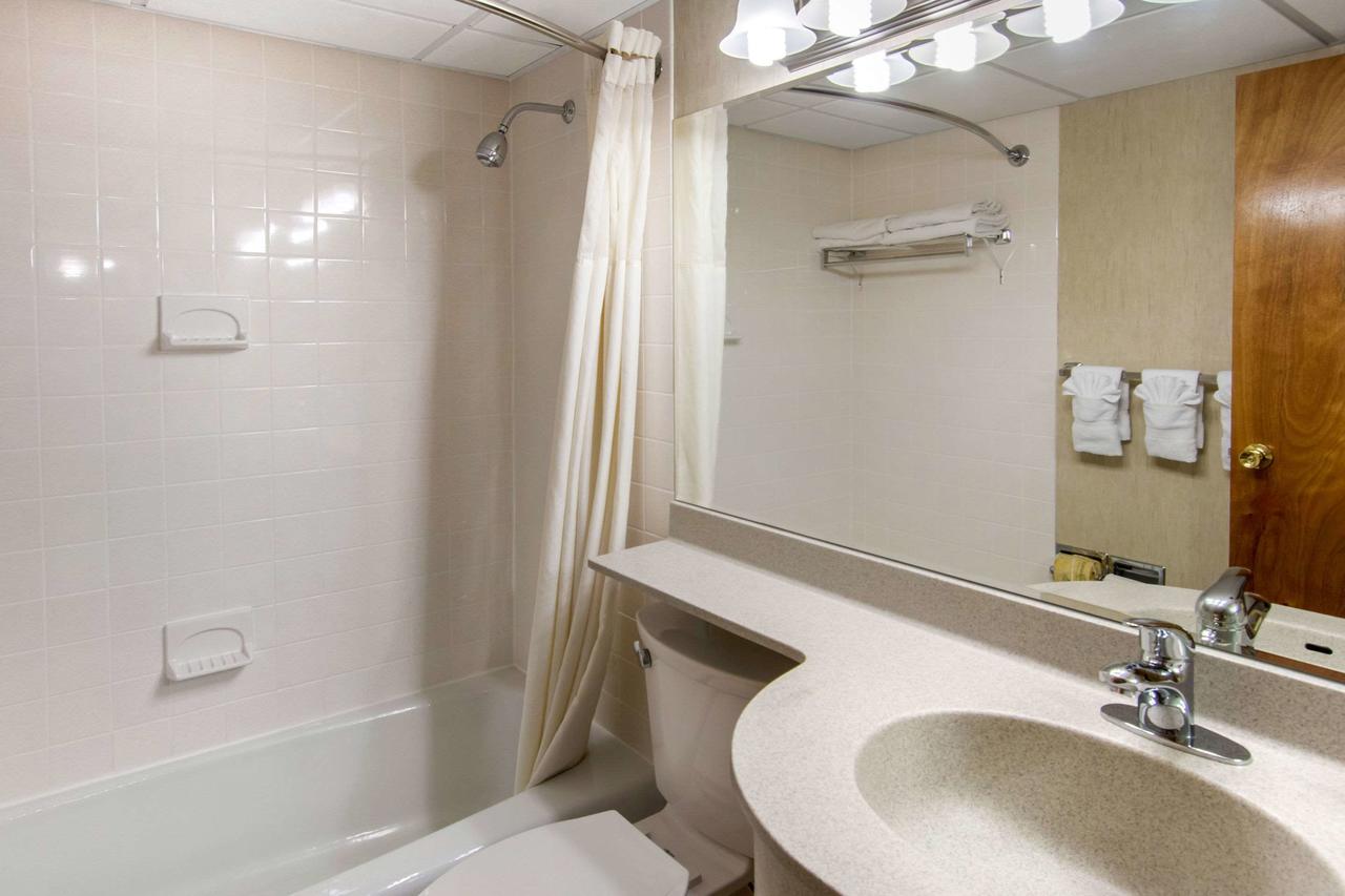 Quality Inn Spokane, Downtown 4th Avenue - thumb 17