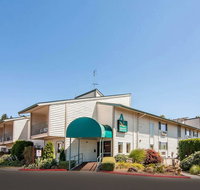 Quality Inn  Suites Vancouver - Tourism Bookings