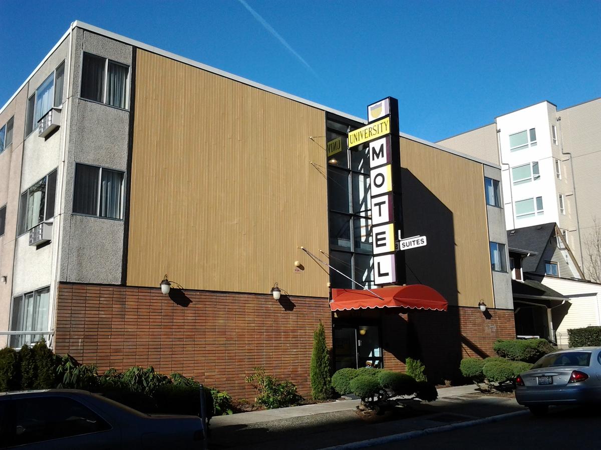 University Motel Suites - thumb 1