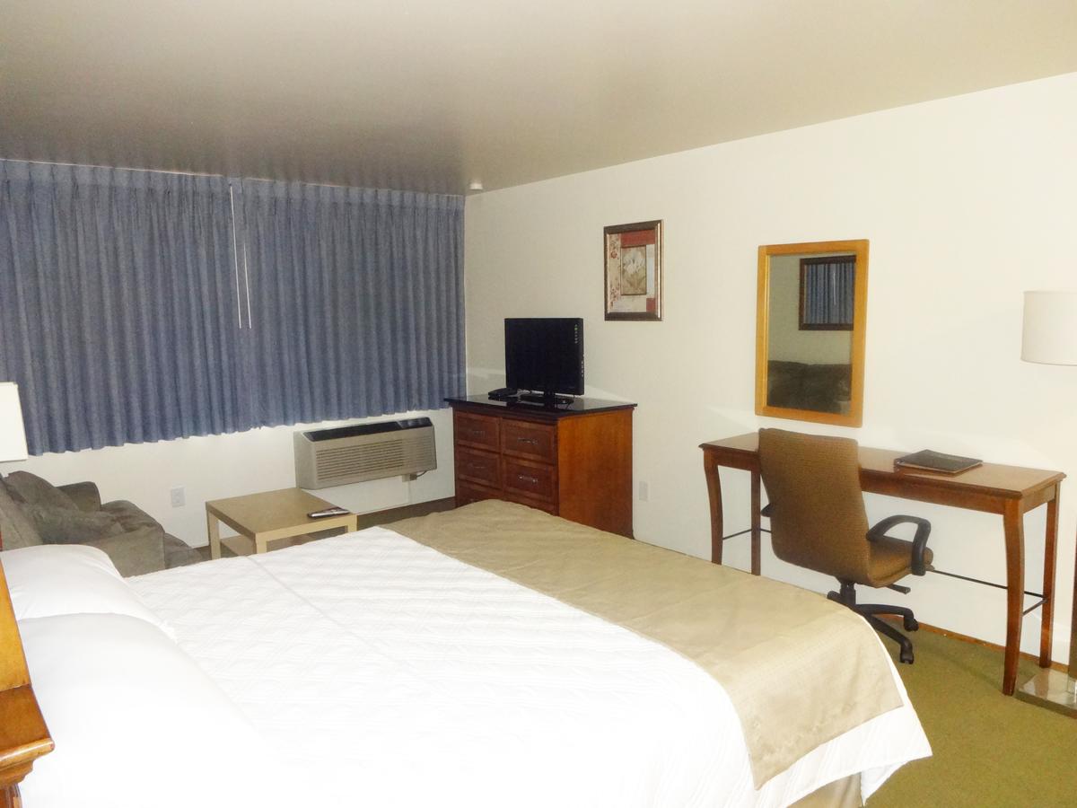 University Motel Suites - thumb 22
