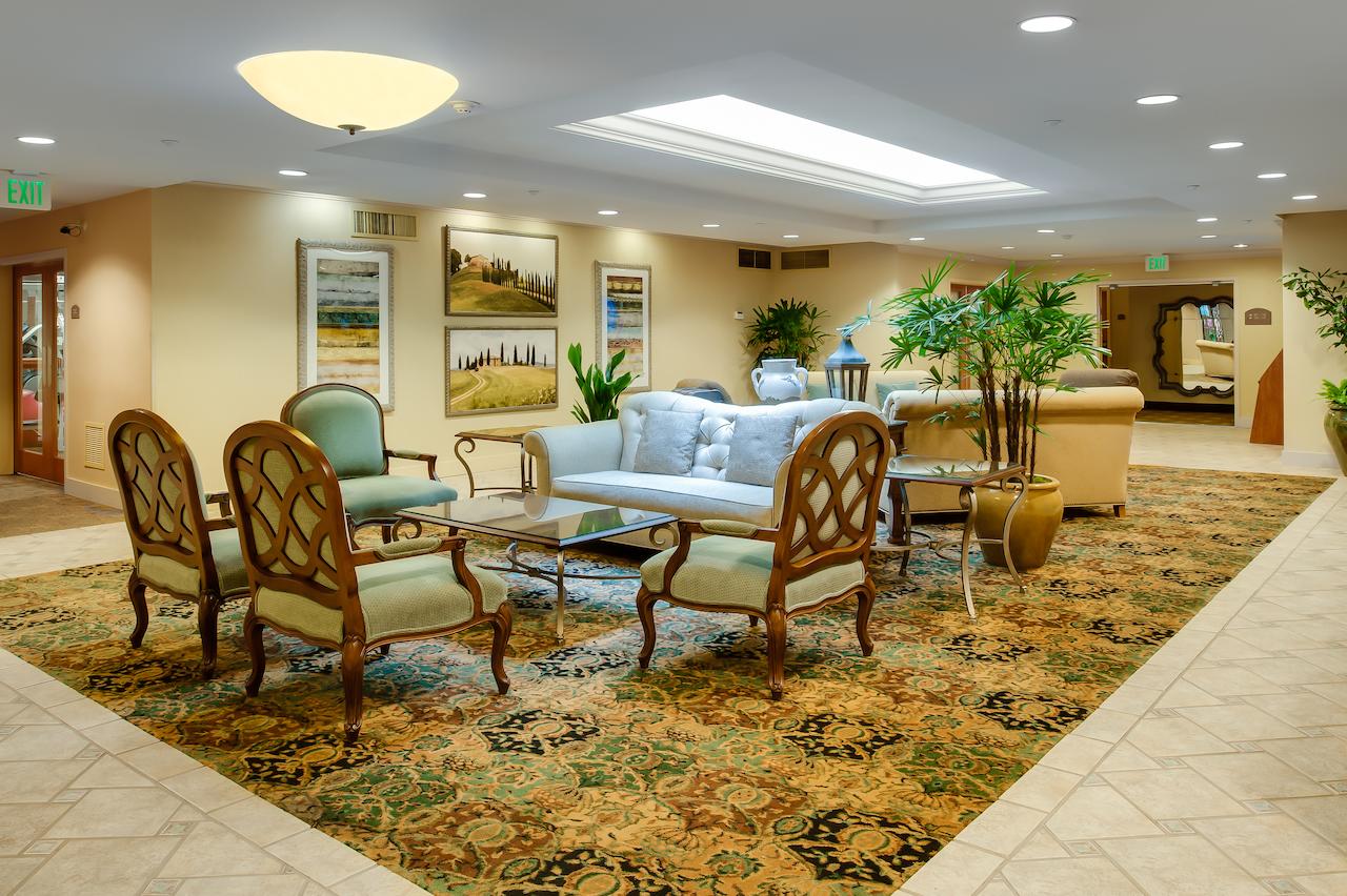 The Mediterranean Inn - thumb 23
