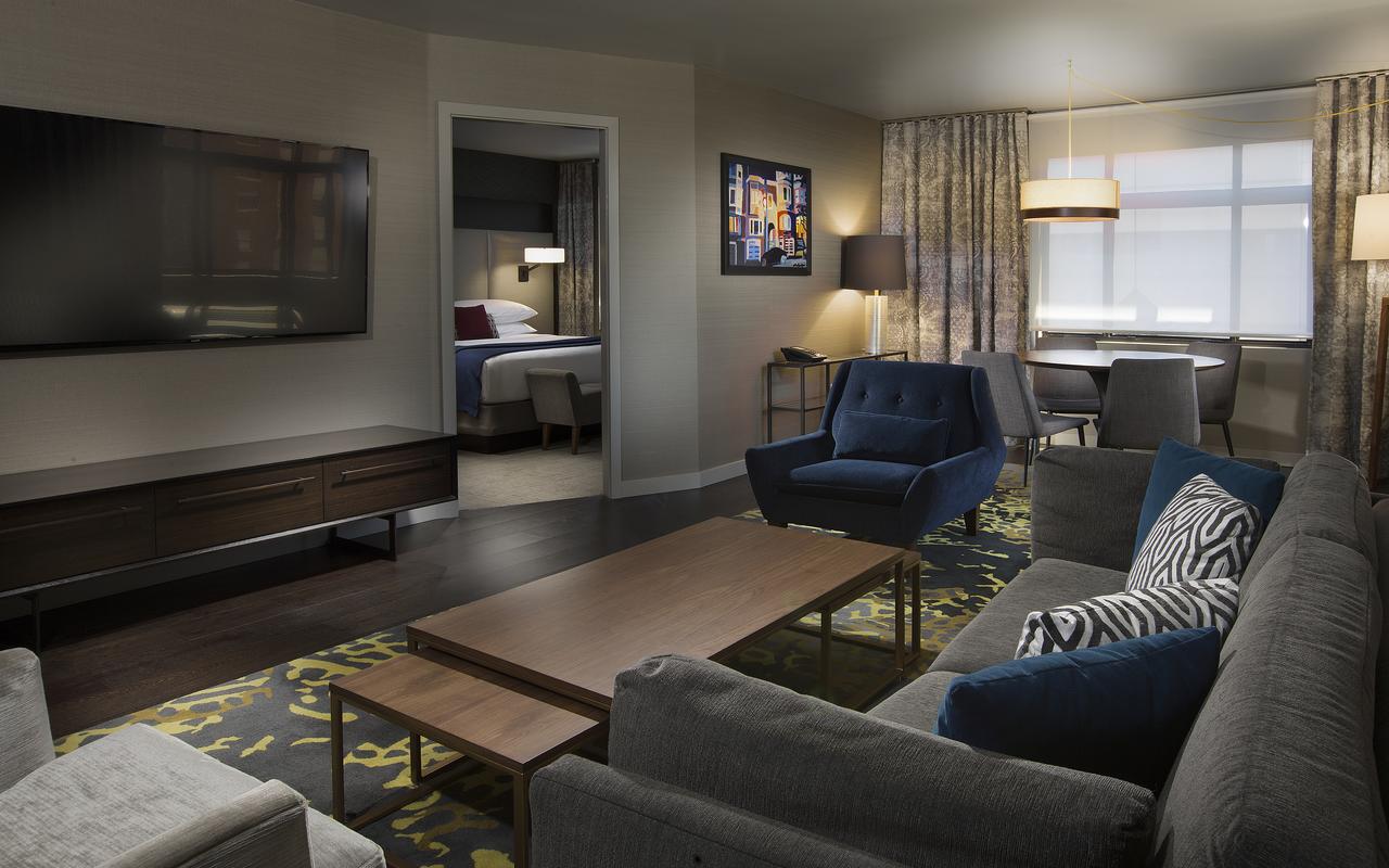 The Paramount Hotel - thumb 3
