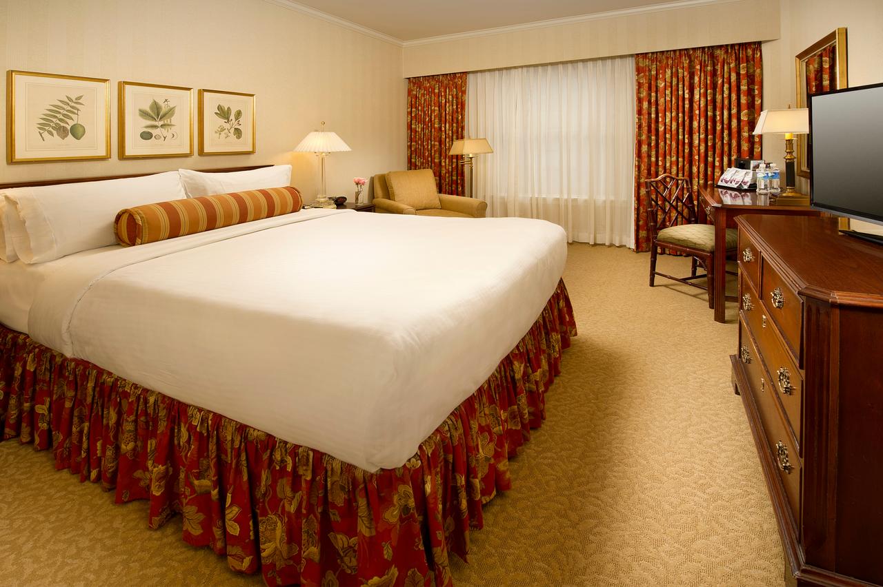 Mayflower Park Hotel - thumb 7