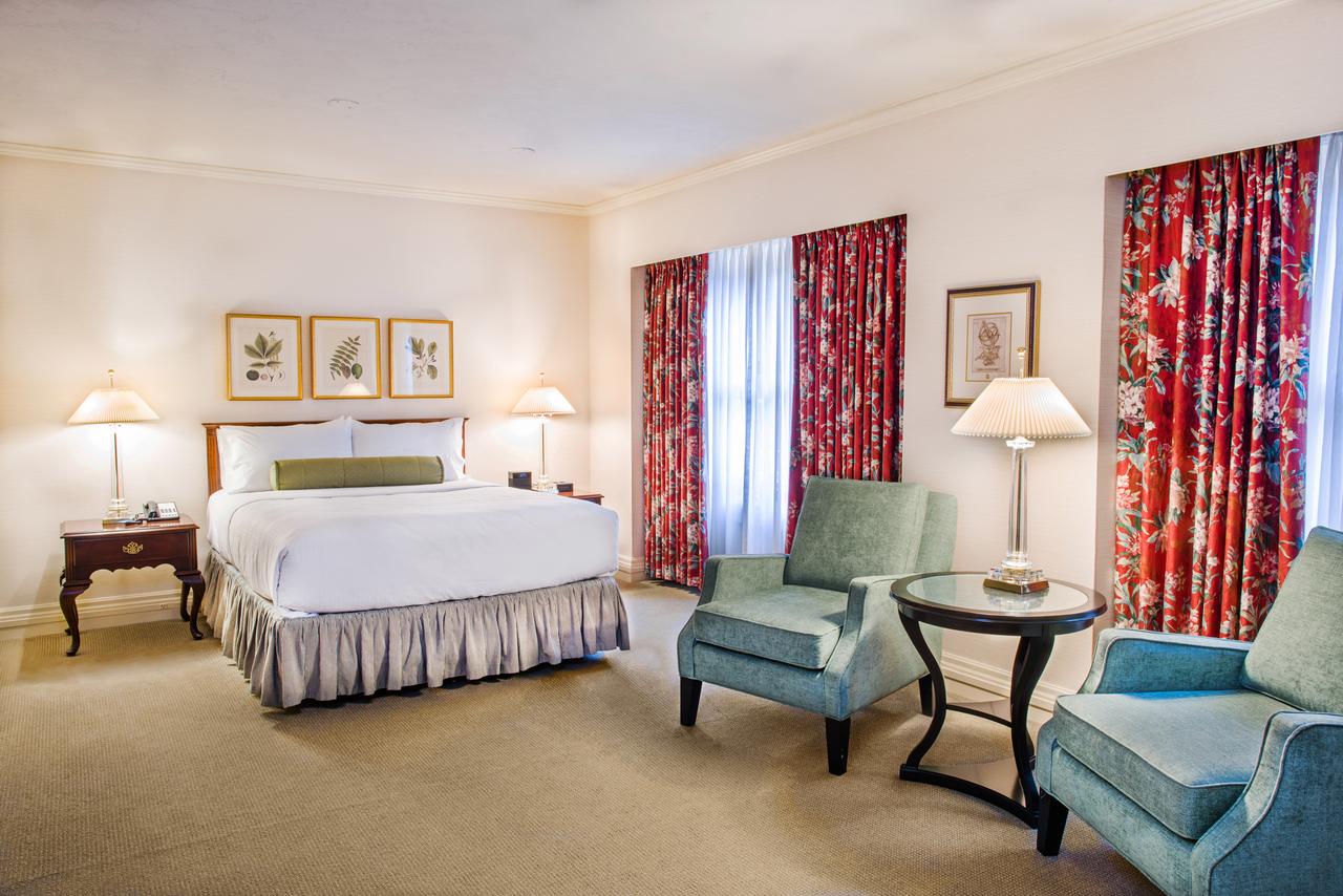 Mayflower Park Hotel - thumb 5