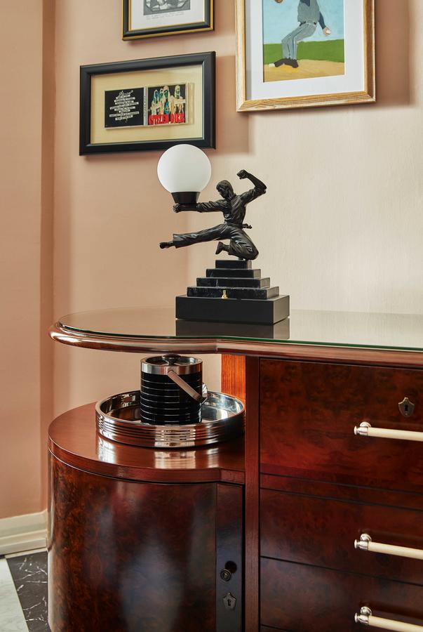 Graduate Seattle - thumb 32