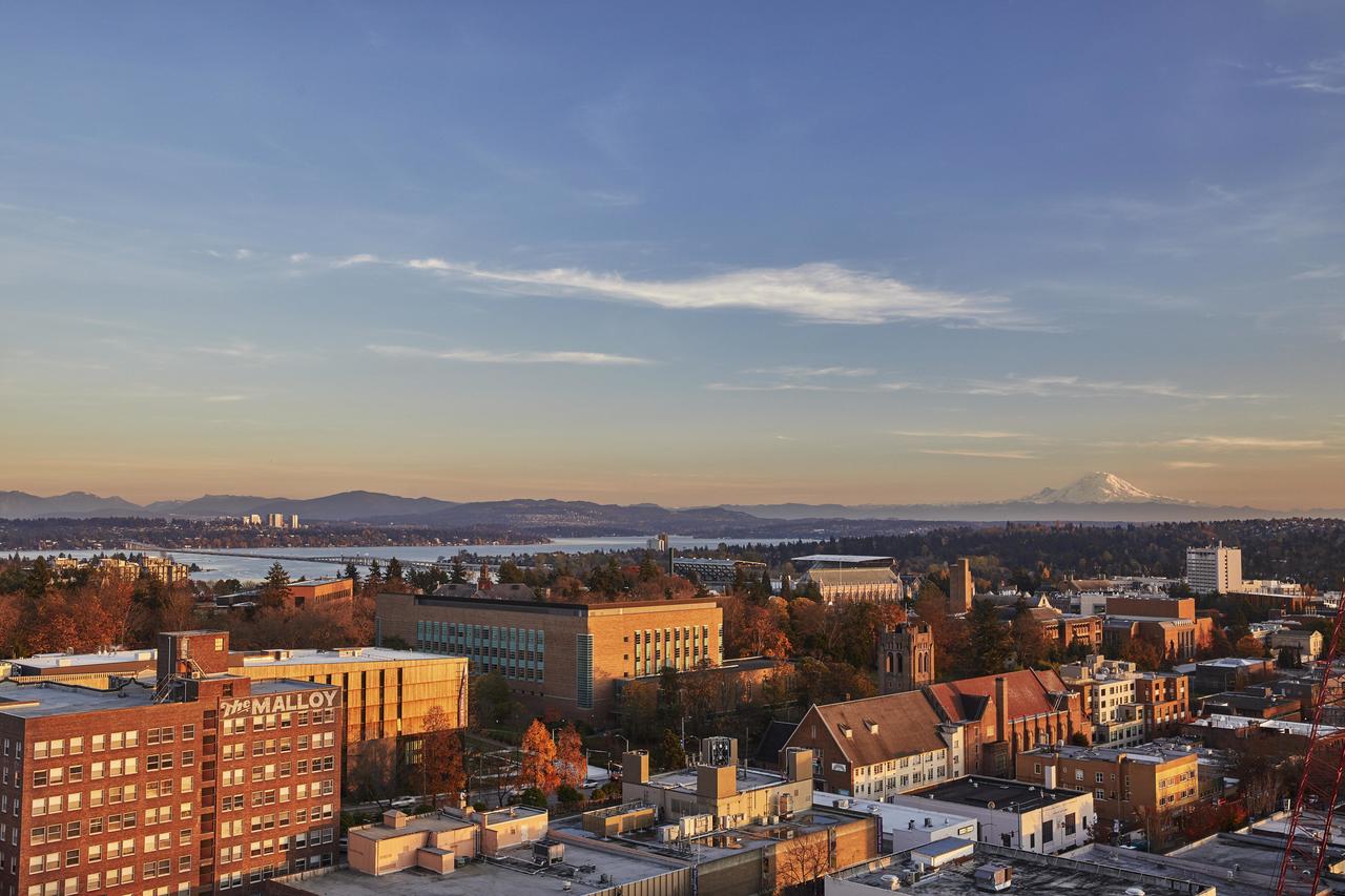 Graduate Seattle - thumb 44