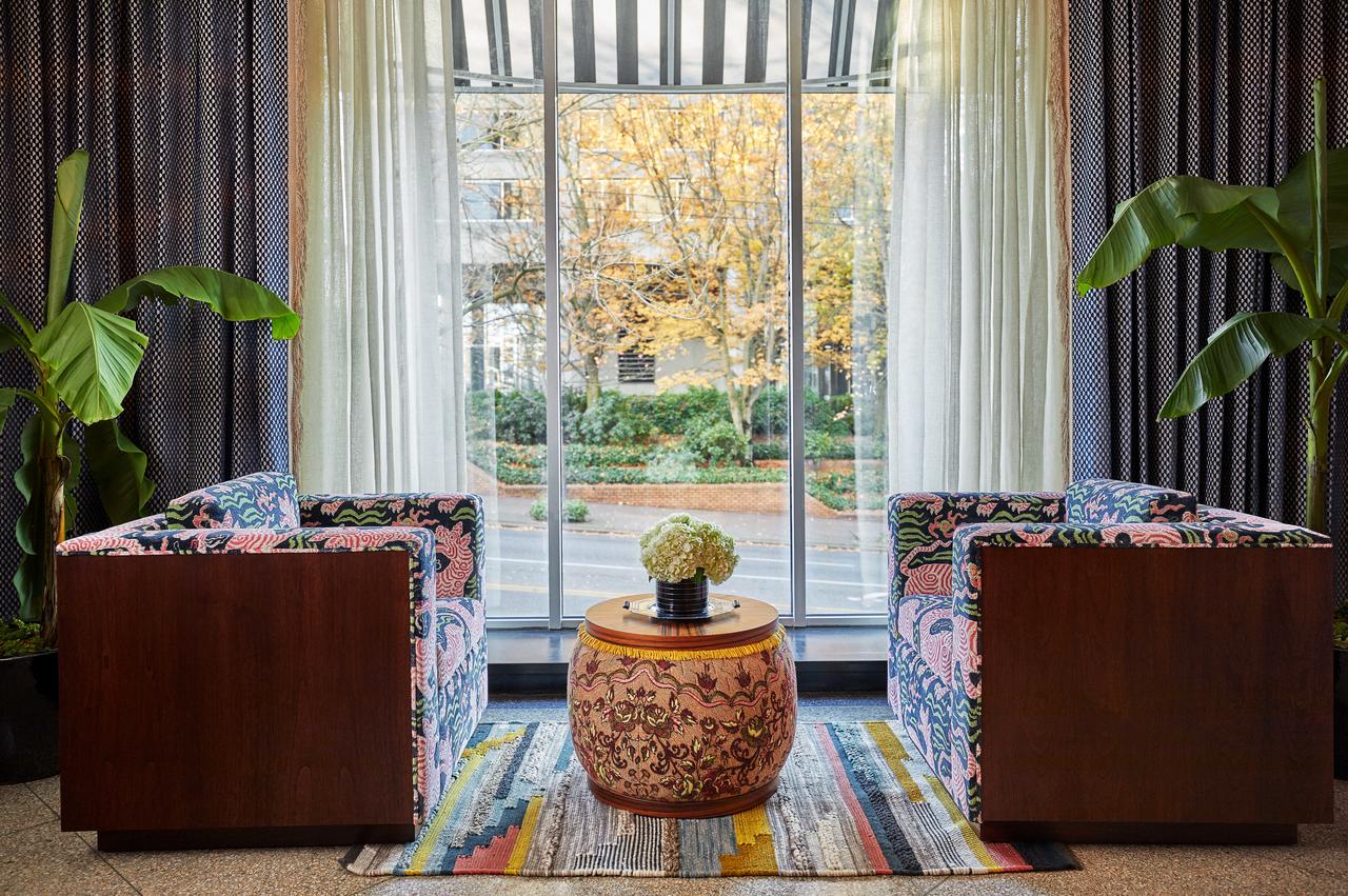 Graduate Seattle - thumb 14