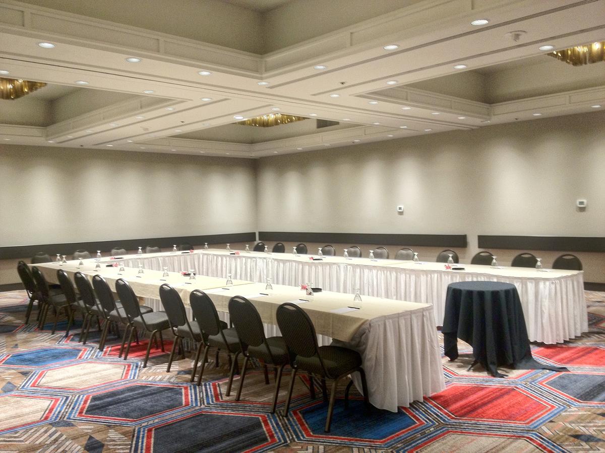 Hilton Seattle - thumb 13