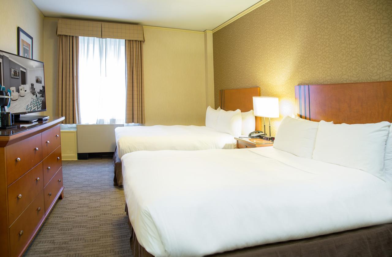 Executive Hotel Pacific - thumb 6