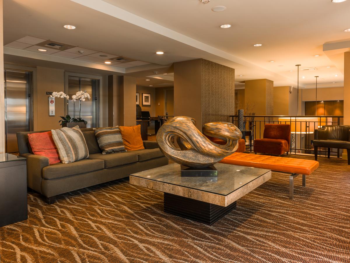Executive Hotel Pacific - thumb 11