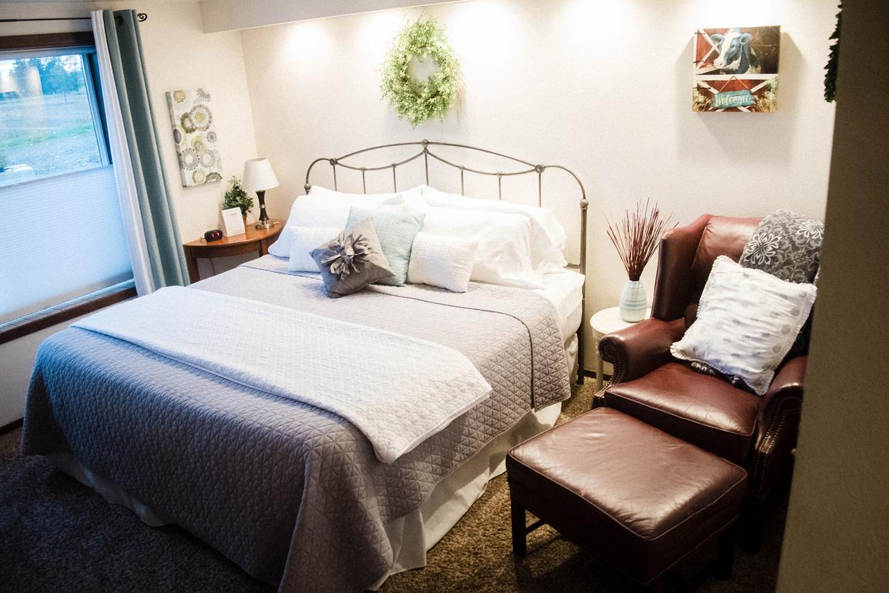 Oostema Farmstead Inn - thumb 2