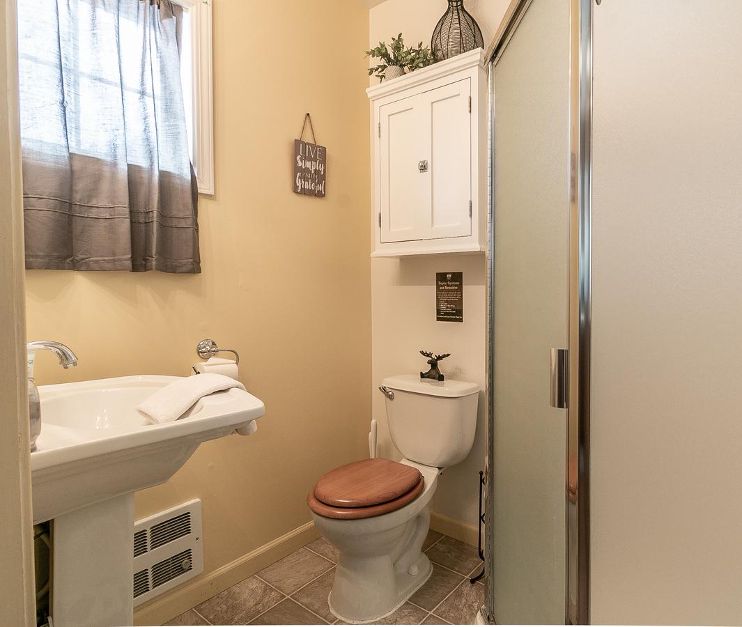 Beaver Hill Cabin Near Plain - thumb 15