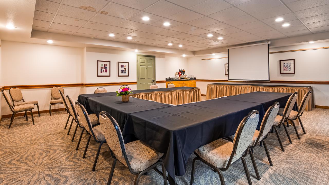 Best Western Plus Edmonds Harbor Inn - thumb 16