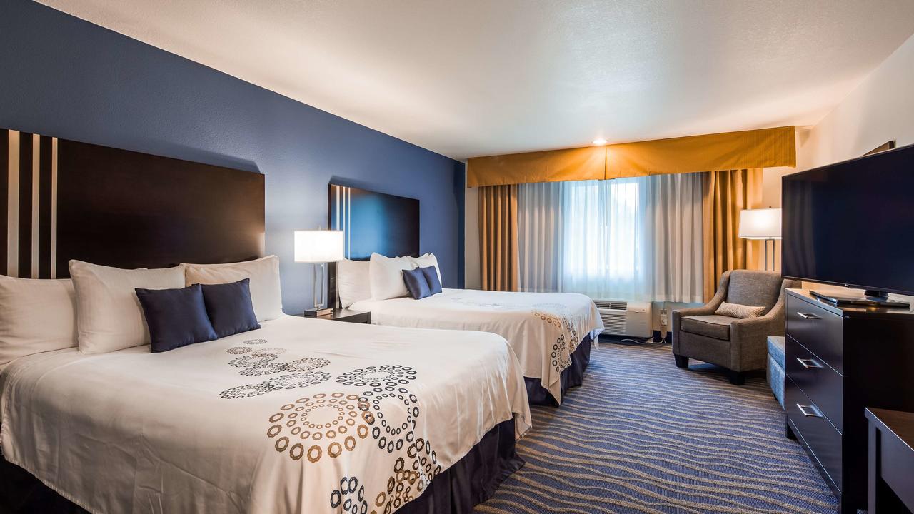 Best Western Plus Edmonds Harbor Inn - thumb 38