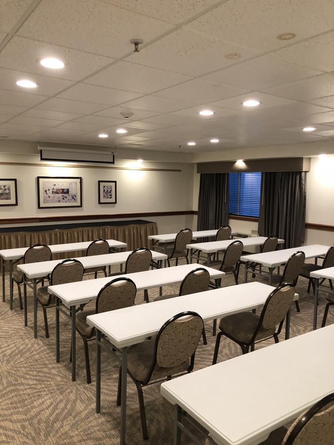 Best Western Plus Edmonds Harbor Inn - thumb 24