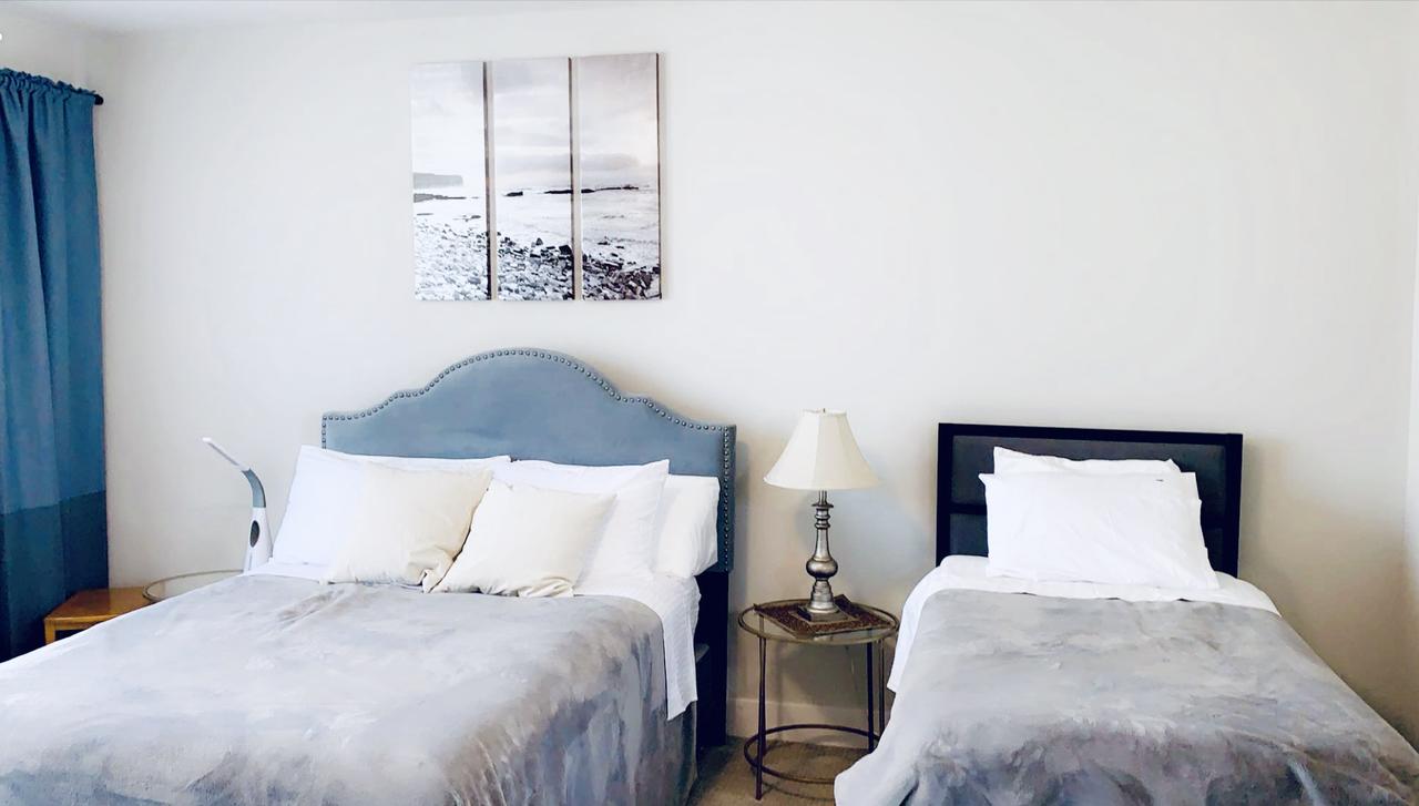 Motel Room - thumb 0