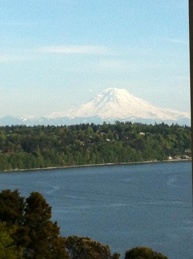 Three Tree Point Bed And Breakfast - thumb 1