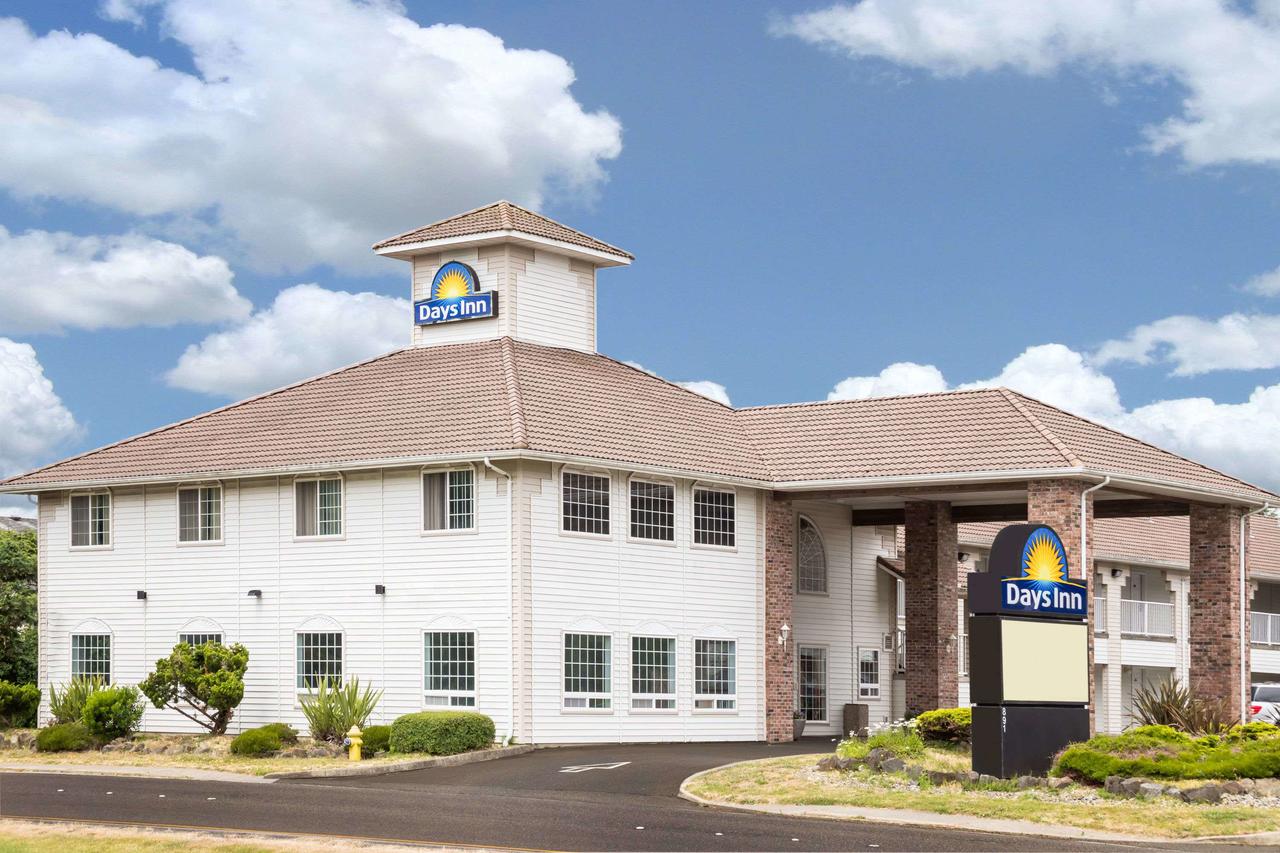 Days Inn By Wyndham Ocean Shores - thumb 0
