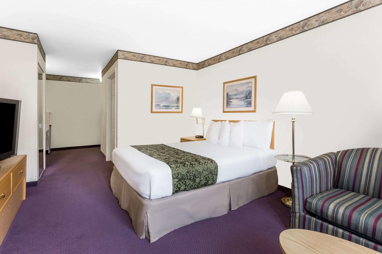 Days Inn By Wyndham Ocean Shores - thumb 25