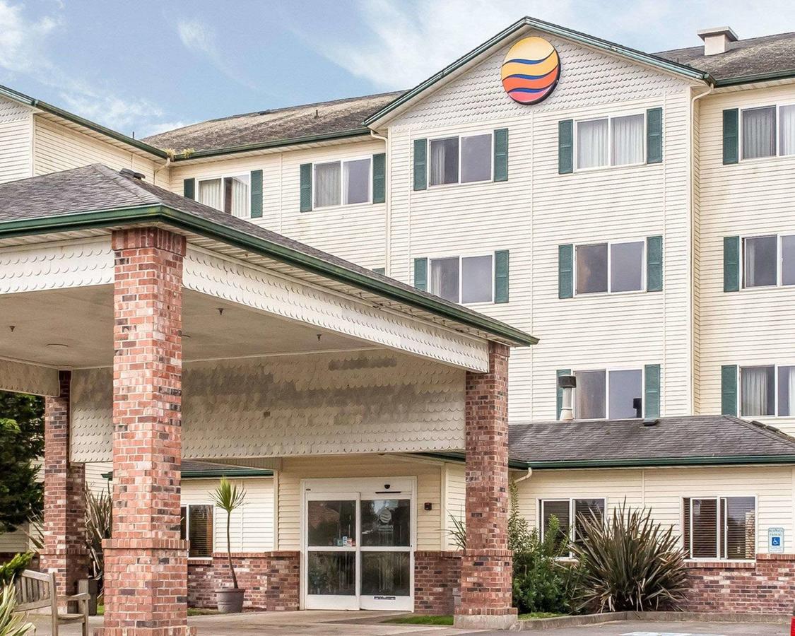 Comfort Inn & Suites Ocean Shores - thumb 0