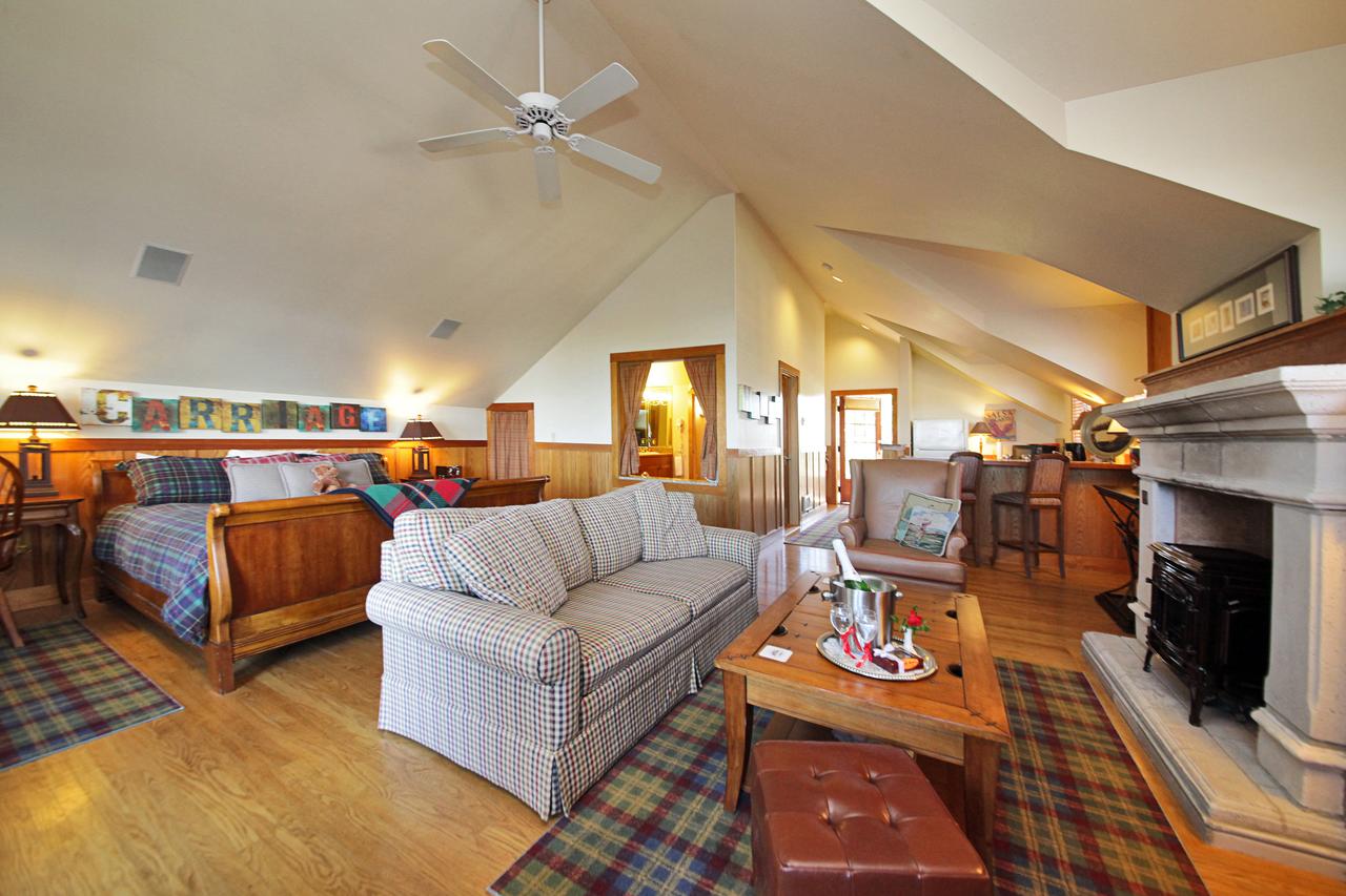 Saratoga Inn - thumb 21