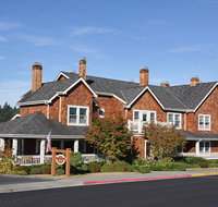 Saratoga Inn - USA Accommodation