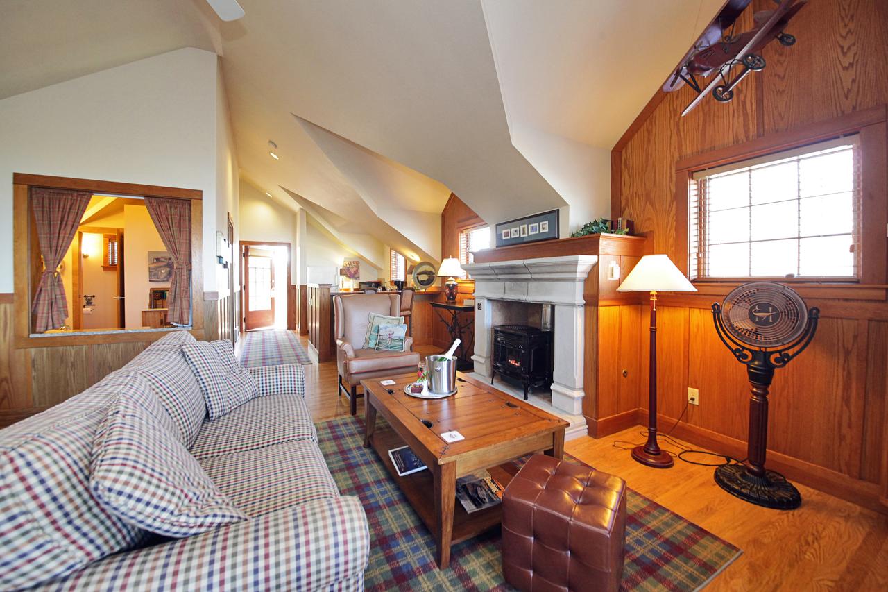 Saratoga Inn - thumb 22