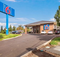 Motel 6 Vancouver - Tourism Bookings