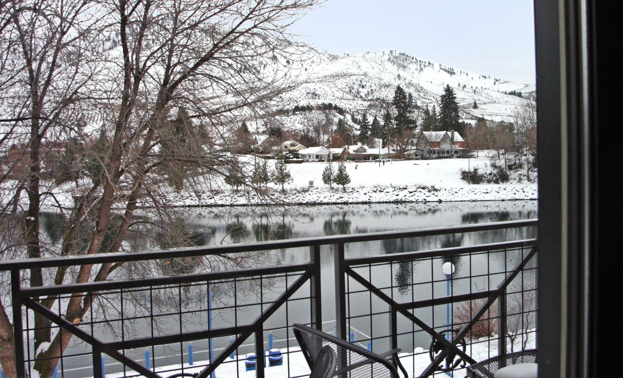 Lakeview Hotel - thumb 4