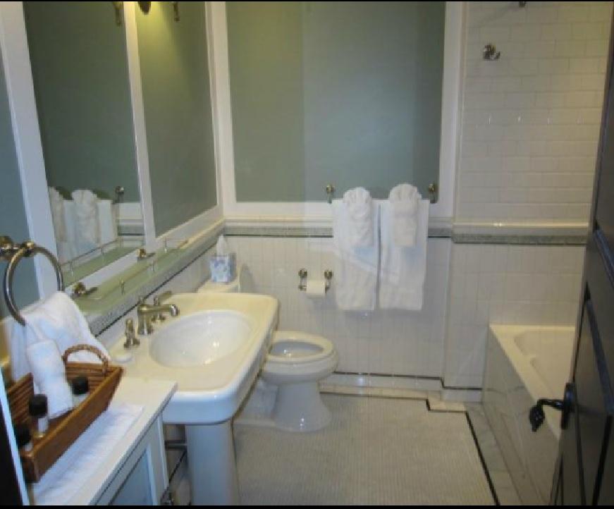 Lakeview Hotel - thumb 16